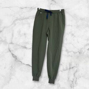 Figs Scrubs Forests Green Jogger‎ Pants 
Size Small
Healthcare ~ Medical Staff